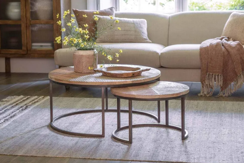 Aasha Carved Mango Wood & Iron Nesting Coffee Tables - Natural - (Set of 2)