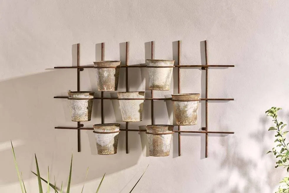 Abari Wall Hung Planter