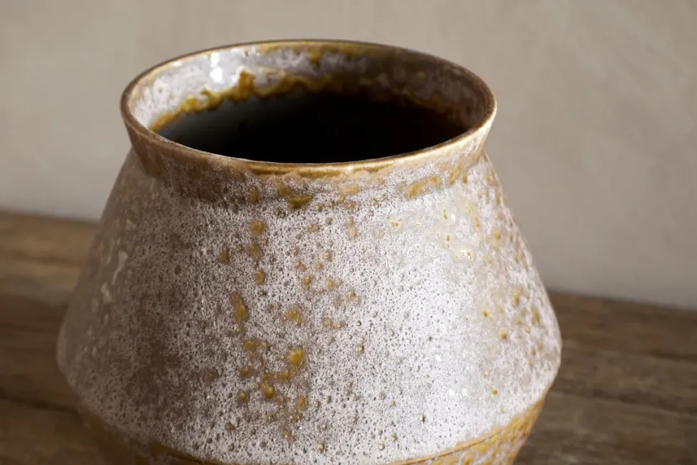 Agua Vase - Brown