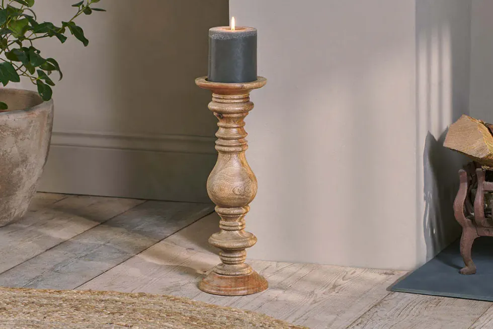 Akello Candle Stick