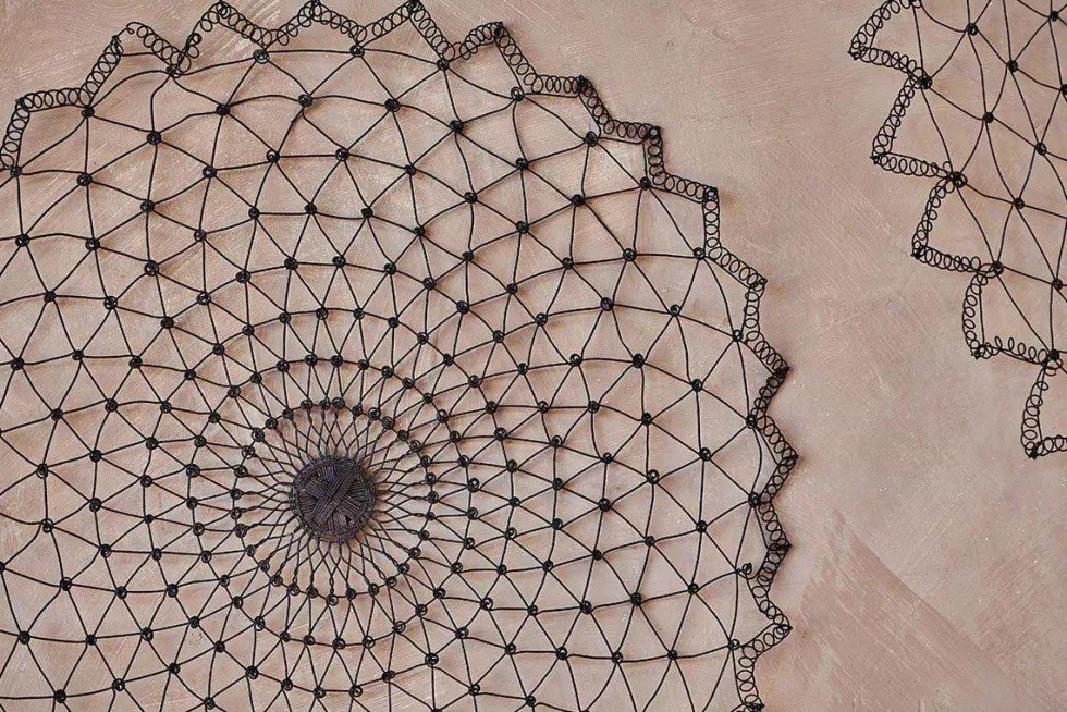 Arna Wire Wall Art