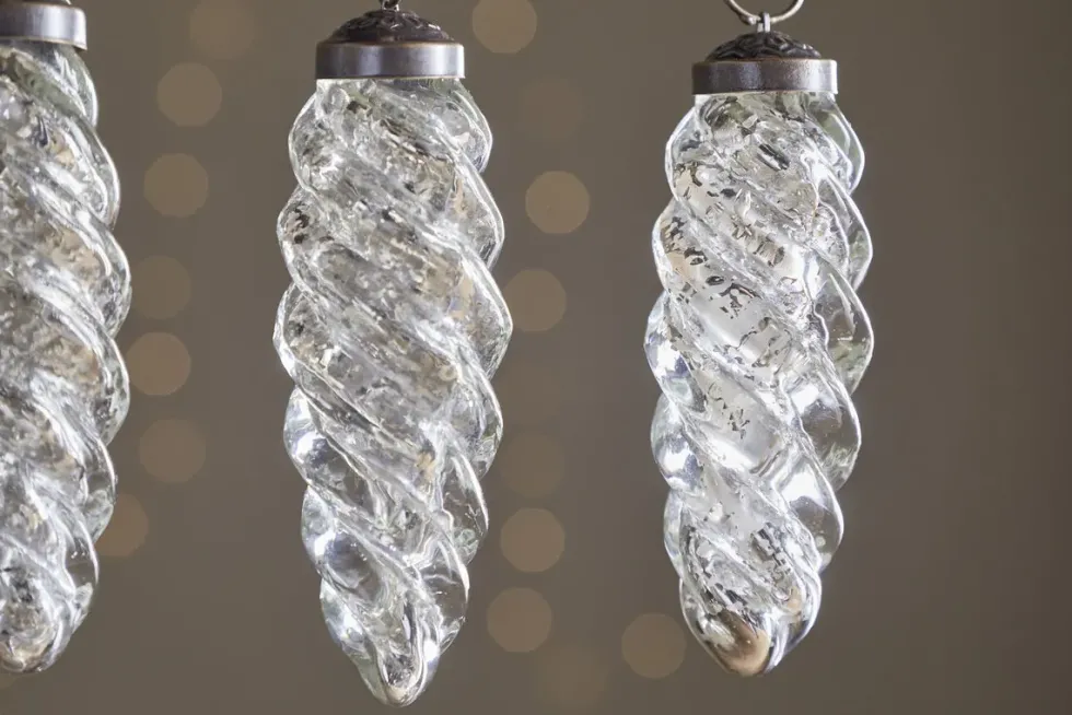 Athardi Drop Bauble - Antique Silver - (Set of 4)