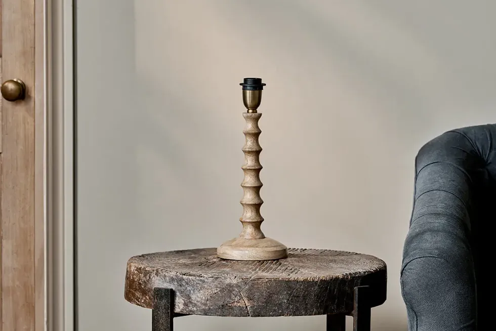 Avisa Mango Wood Bedside Table Lamp