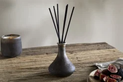 Cedarwood & Fig Reed Diffuser - Frosted Black