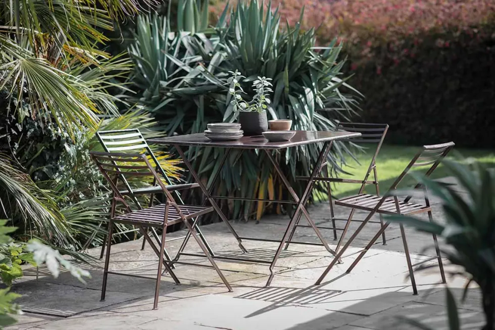 Ekete Iron Bistro Table - Large