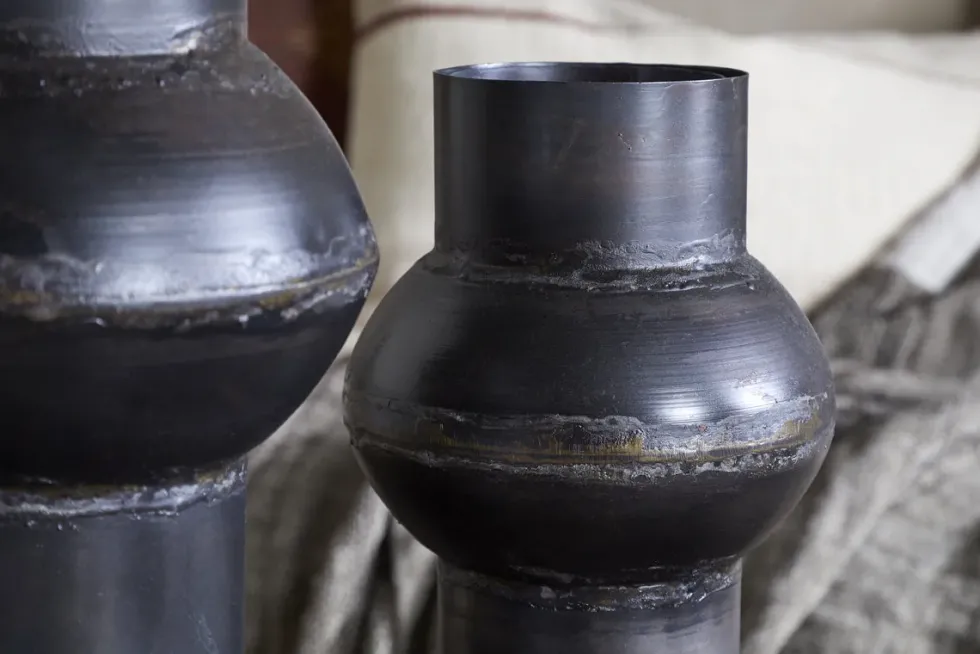 Endo Reclaimed Iron Vase - Aged Black