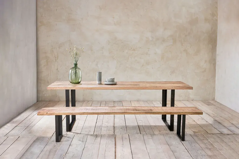 Fia Bench