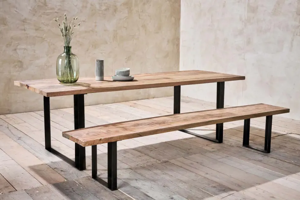 Fia Bench