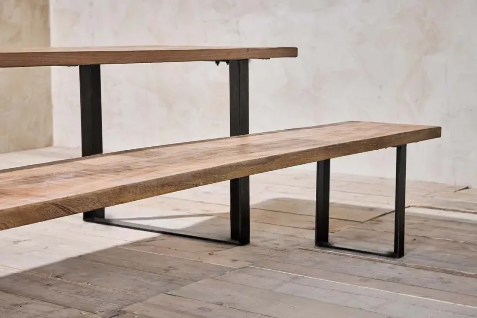 Fia Bench