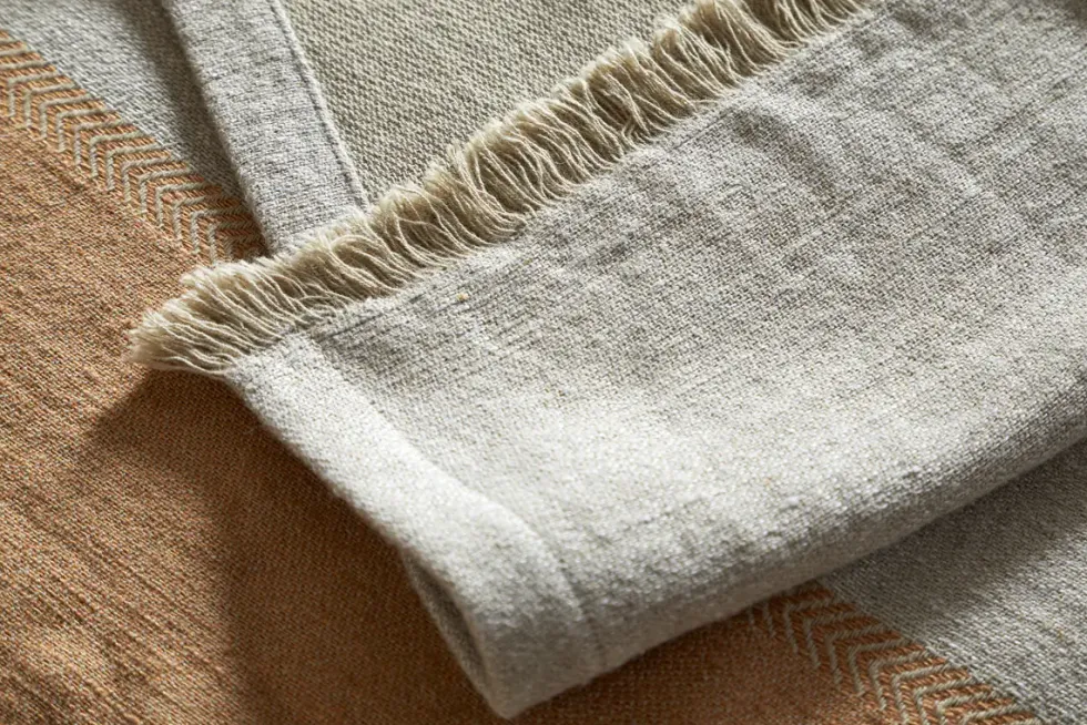 Geet Table Runner - Natural & Rust