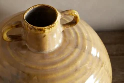 Hujan Vase - Ochre