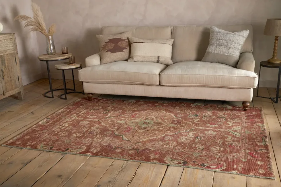 Ikowe Recycled PET Rug - Tonal Red