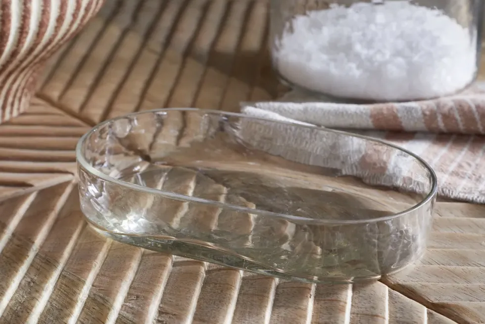 Ilcoso Recycled Hammered Glass Soap Dish - Clear