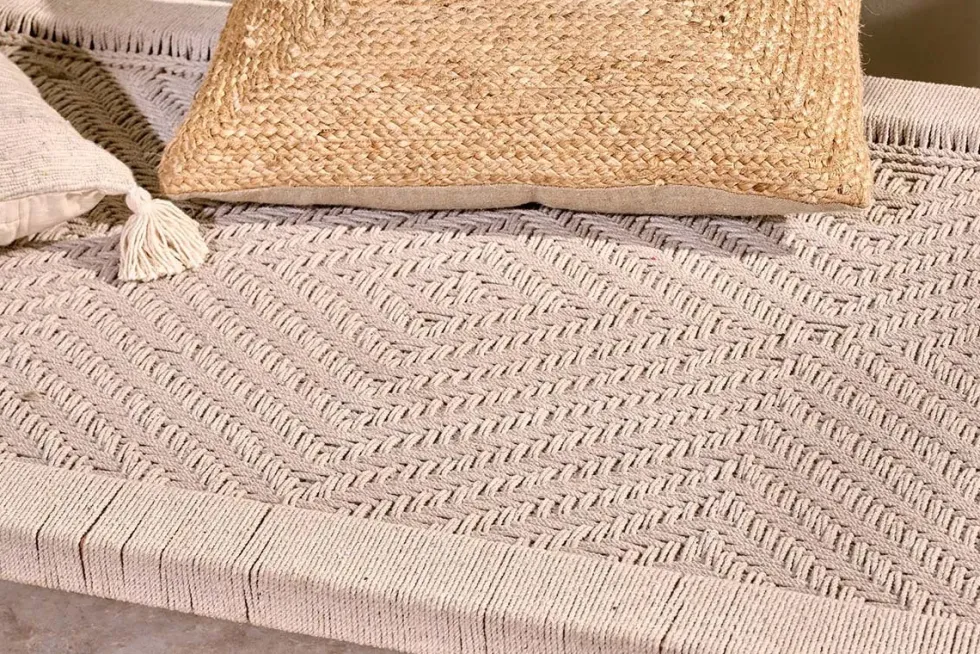 Kutumba Mango Day Bed