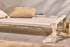 Kutumba Mango Day Bed