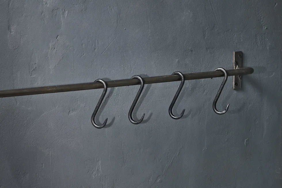 Laila Iron S-Hooks - Iron - (Set of 4)
