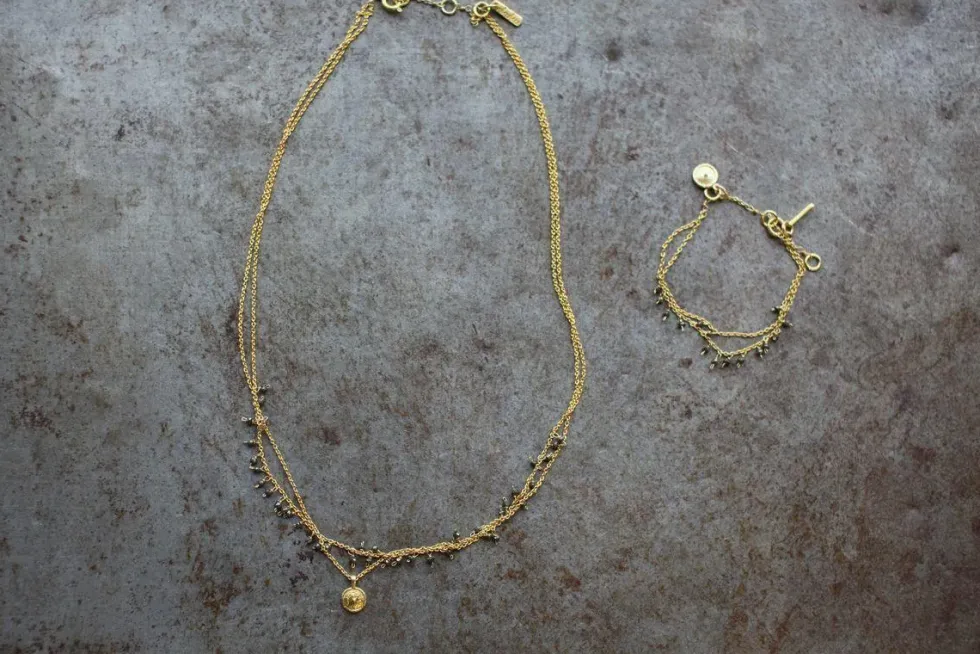 Mai Necklace