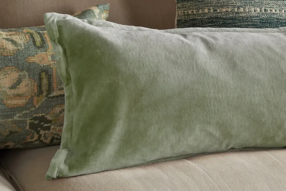 Menmai Statement Velvet Lumbar Cushion Cover - Moss Green