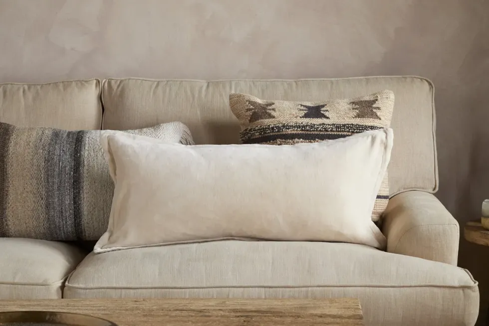 Menmai Statement Velvet Lumbar Cushion Cover - Cream