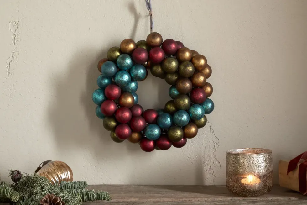 Mini Oko Bauble Wreath - Mixed Matt
