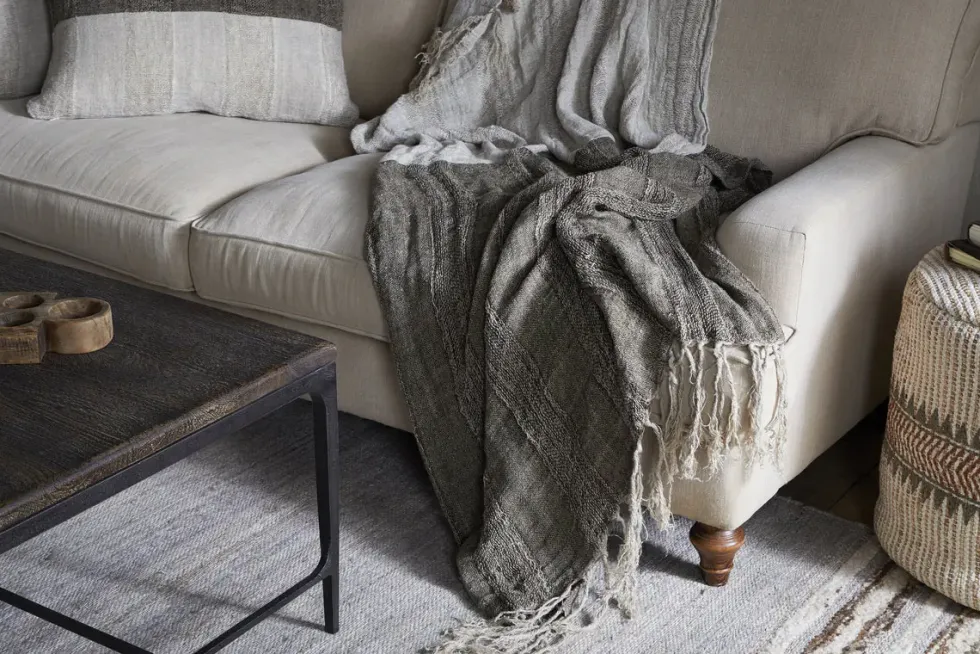 Munir Linen Throw - Charcoal