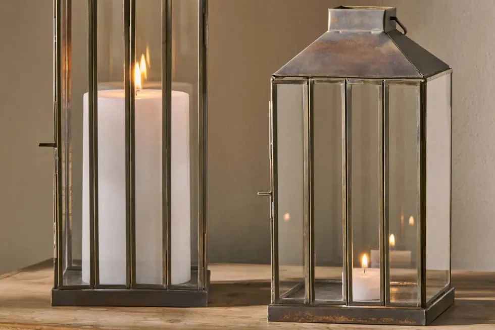 Nampo Lantern - Aged Antique