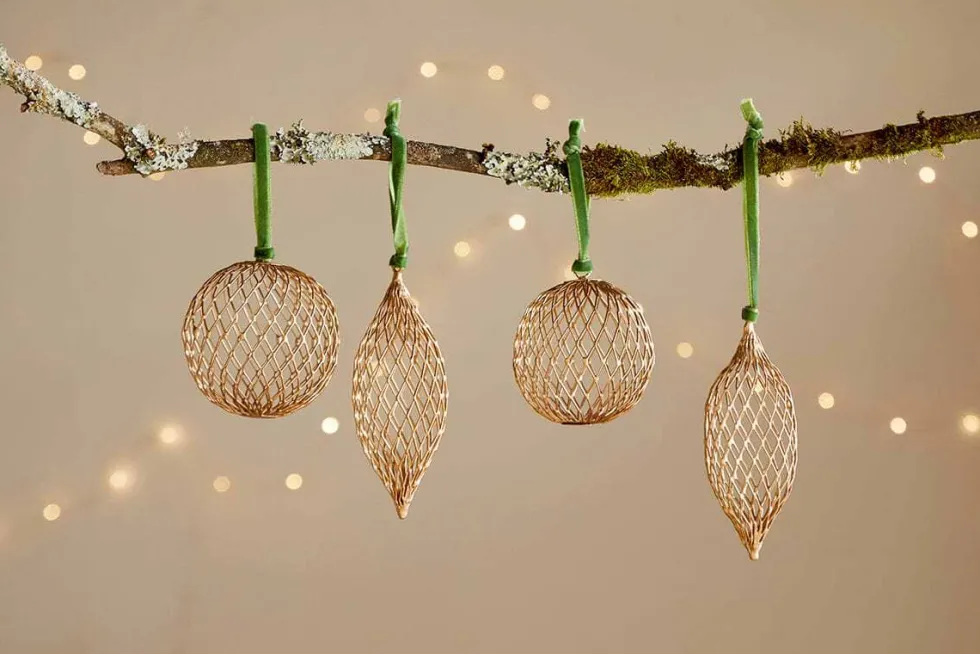Nirav Wire Baubles - Brass (Set of 4)