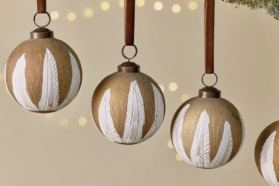 Nori Baubles - Gold & Cream - (Set of 4)