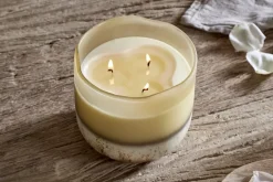 Oakmoss & Rose 3 Wick Scented Candle - Yellow - 3 Wick