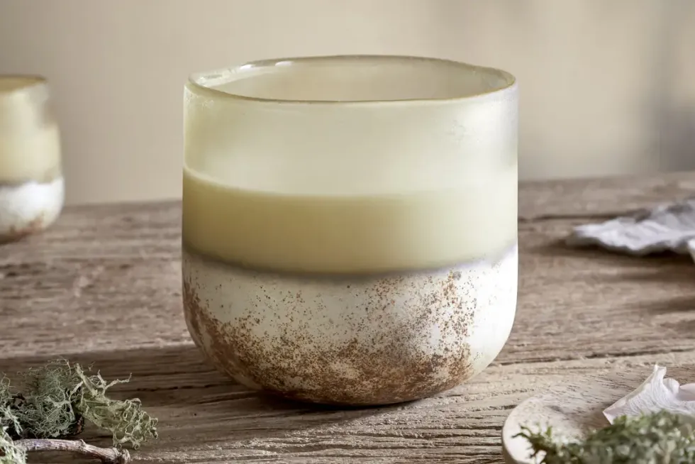 Oakmoss & Rose 3 Wick Scented Candle - Yellow - 3 Wick