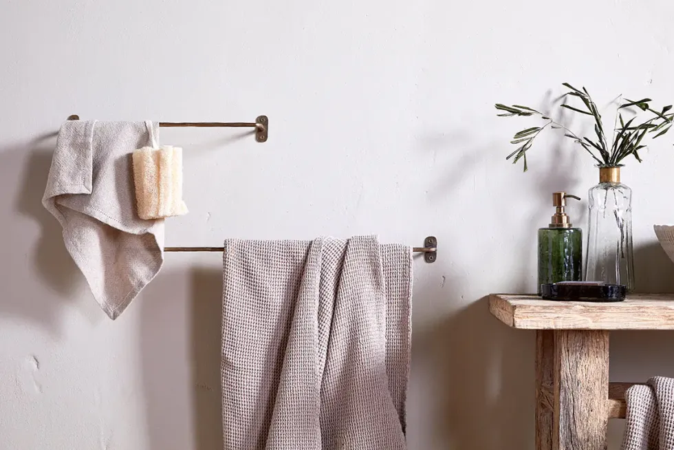 Olani Bathroom Hanging Rail - Antique Brass