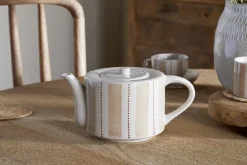 Patthar Teapot - Cream & Clay