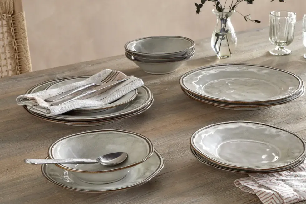 Pedra Dinnerware Set - Pewter - (Set of 12)