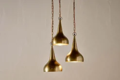 Quinn Hammered Metal Cluster Lamp - Antique Brass
