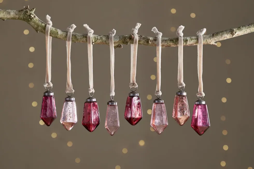 Ratnam Baubles - Mixed Merlot - (Set of 8)