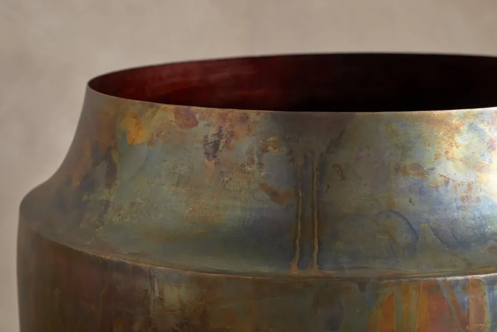 Roja Metal Planter - Oxidised Metal