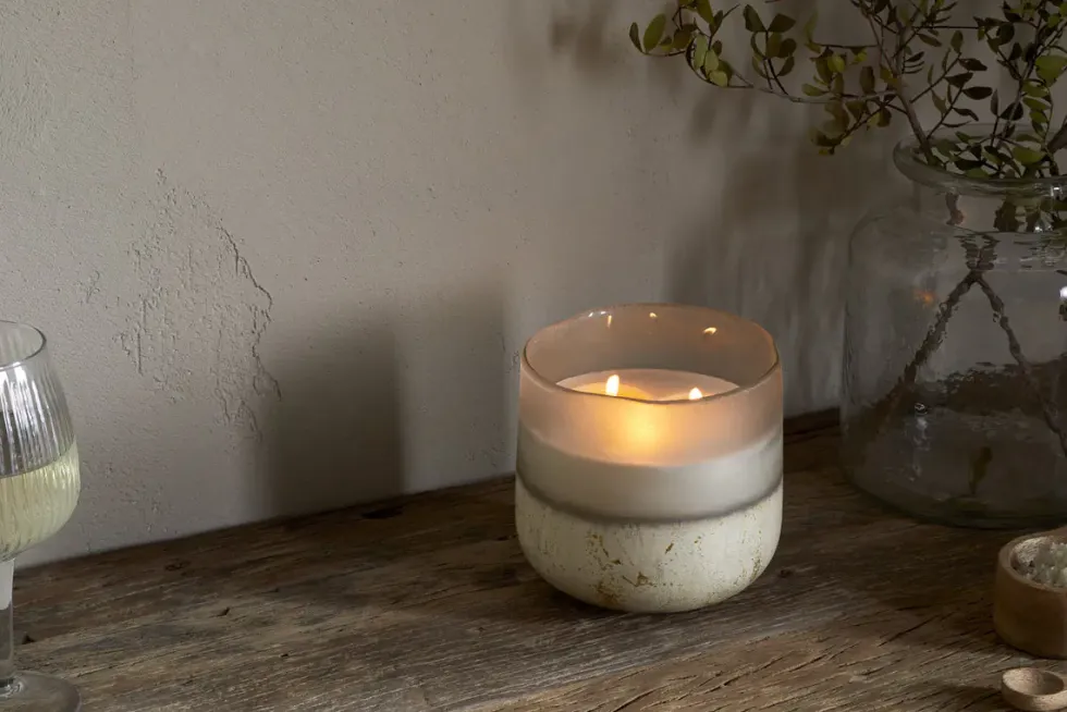 Sea Salt & Moss 3 Wick Scented Candle - Aged Smoke - 3 Wick