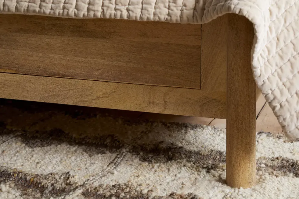 Sri Mango Wood Bed - Natural