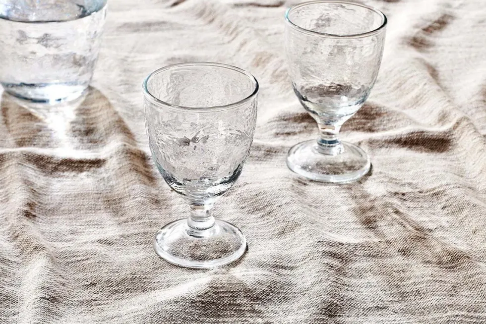 Yala Hammered Wine Glass - Clear Glass (Set of 4)